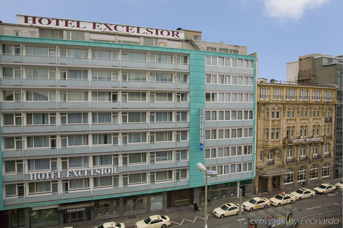 Hotel Excelsior - Central Station Франкфурт на Майн Екстериор снимка