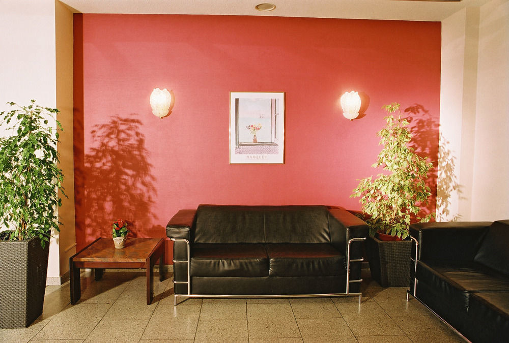 Hotel Excelsior - Central Station Франкфурт на Майн Стая снимка